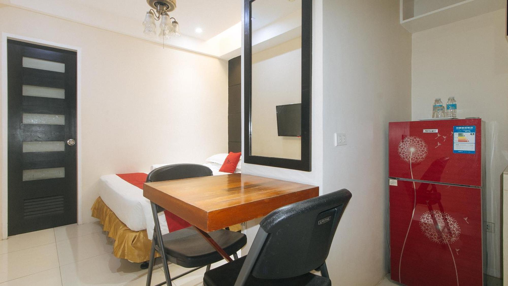 Reddoorz At Grand Apartelle Hernan Cortes Cebu Extérieur photo